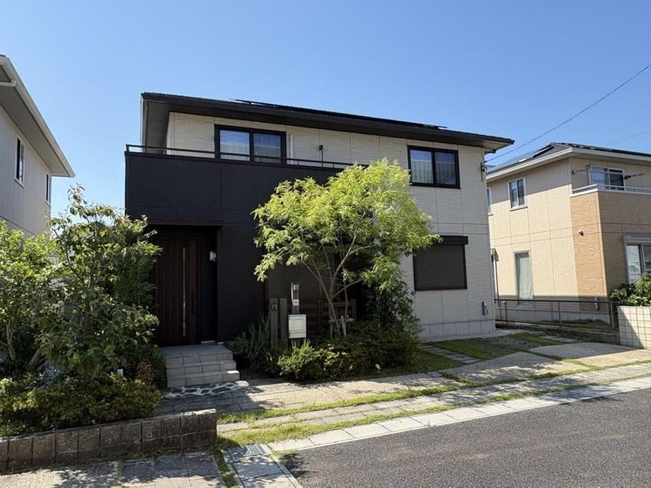 4LDK+S house in Yokkaichi, Mie - Photo 1
