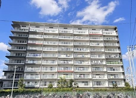 3LDK apartment in Sugito, Kitakatsushika District, Saitama - Photo 1
