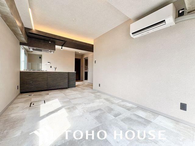 2LDK apartment in Naka Ward, Nagoya, Aichi - Photo 1