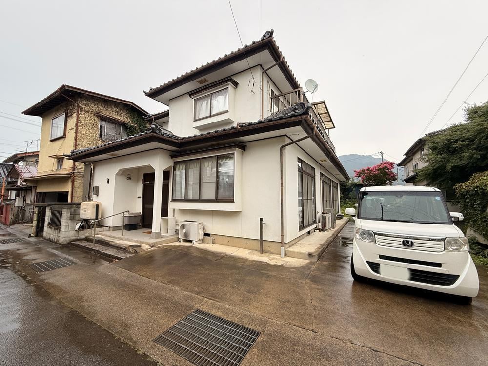 7DK house in Nagano, Nagano - Photo 1