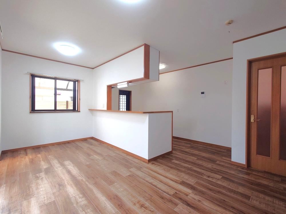 4LDK house in Inage Ward, Chiba - Photo 1