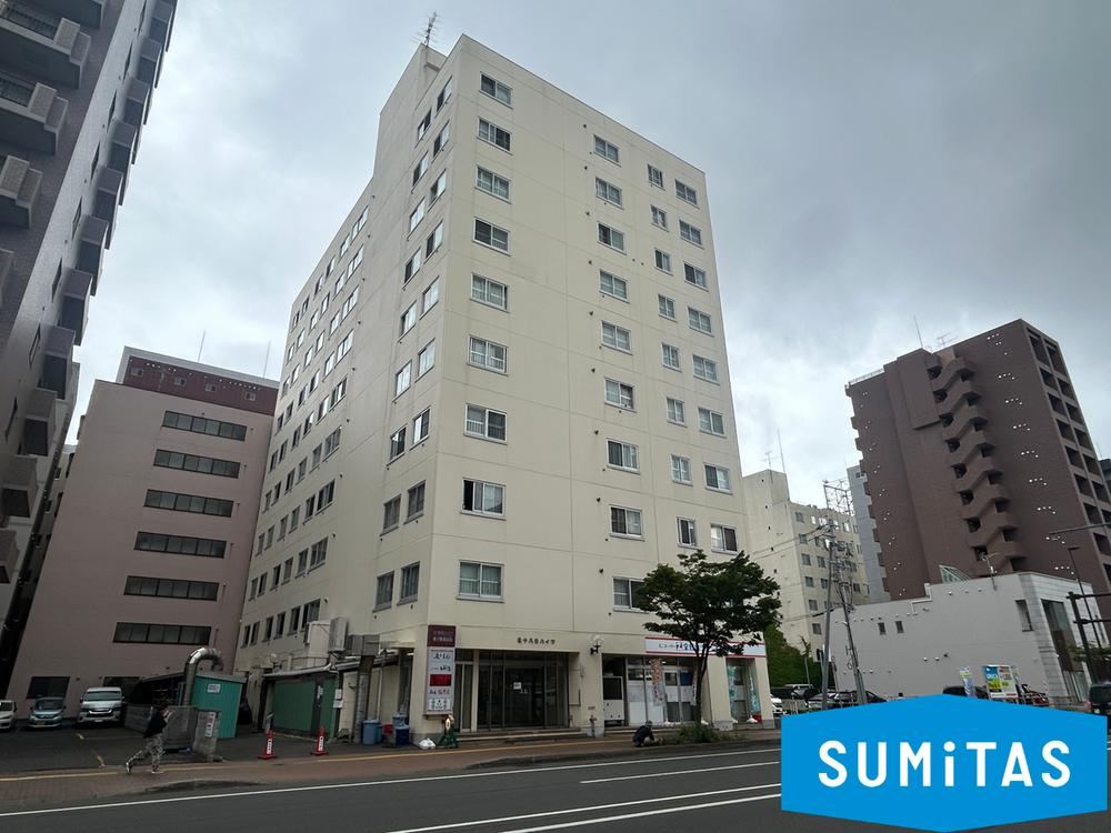 2LDK apartment in Kita Ward, Sapporo, Hokkaido - Photo 1