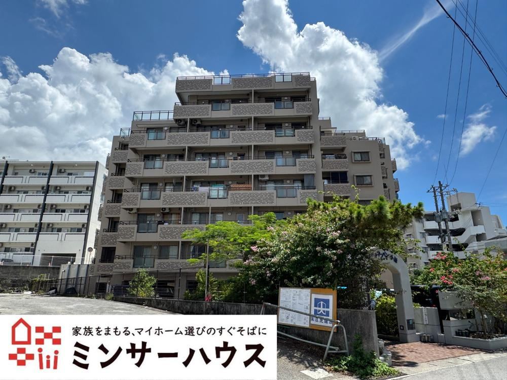 2LDK apartment in Naha, Okinawa - Photo 1