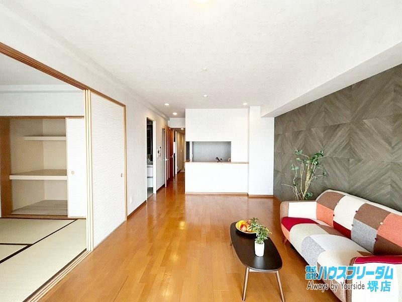3LDK apartment in Nishi Ward, Sakai, Osaka - Photo 1