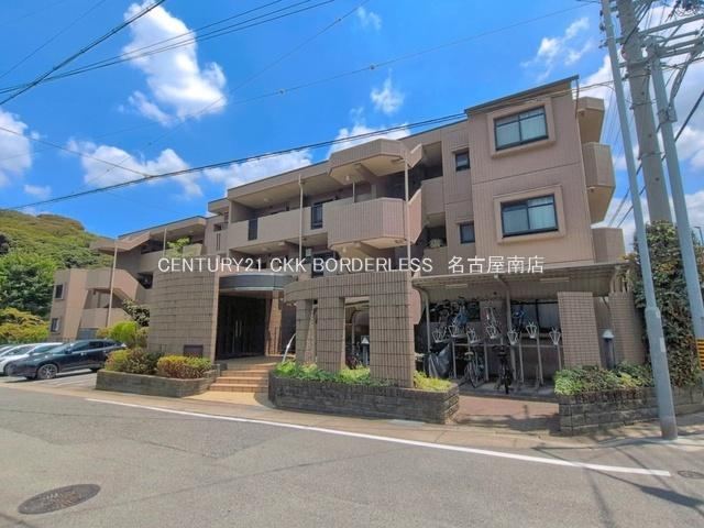 4LDK apartment in Midori Ward, Nagoya, Aichi - Photo 1