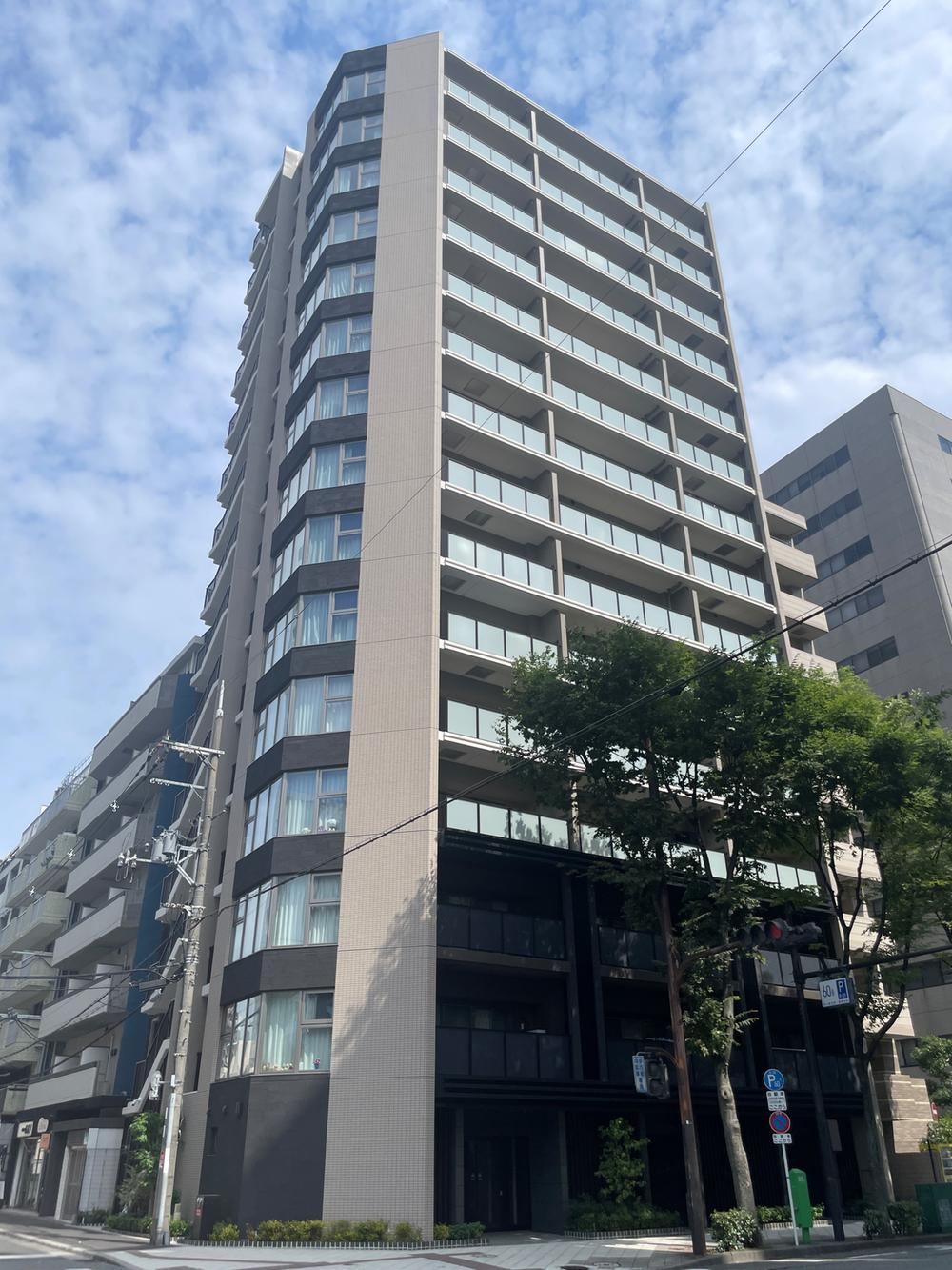 3LDK apartment in Kita Ward, Osaka - Photo 1