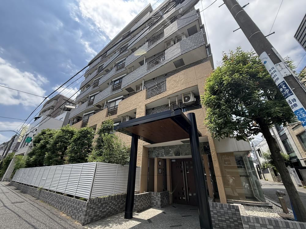 1DK apartment in Setagaya Ward, Tokyo - Photo 1