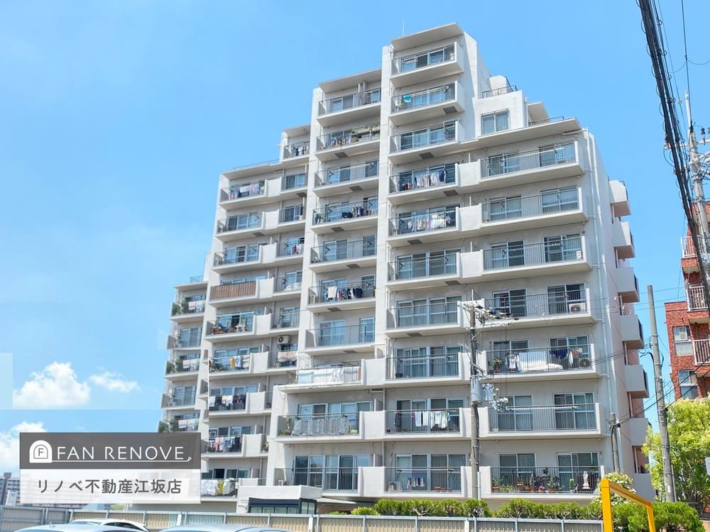 3LDK apartment in Toyonaka, Osaka - Photo 1