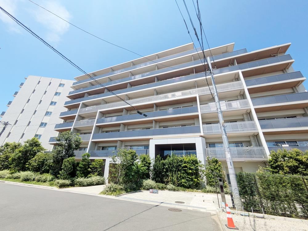 2LDK+S apartment in Niiza, Saitama - Photo 1