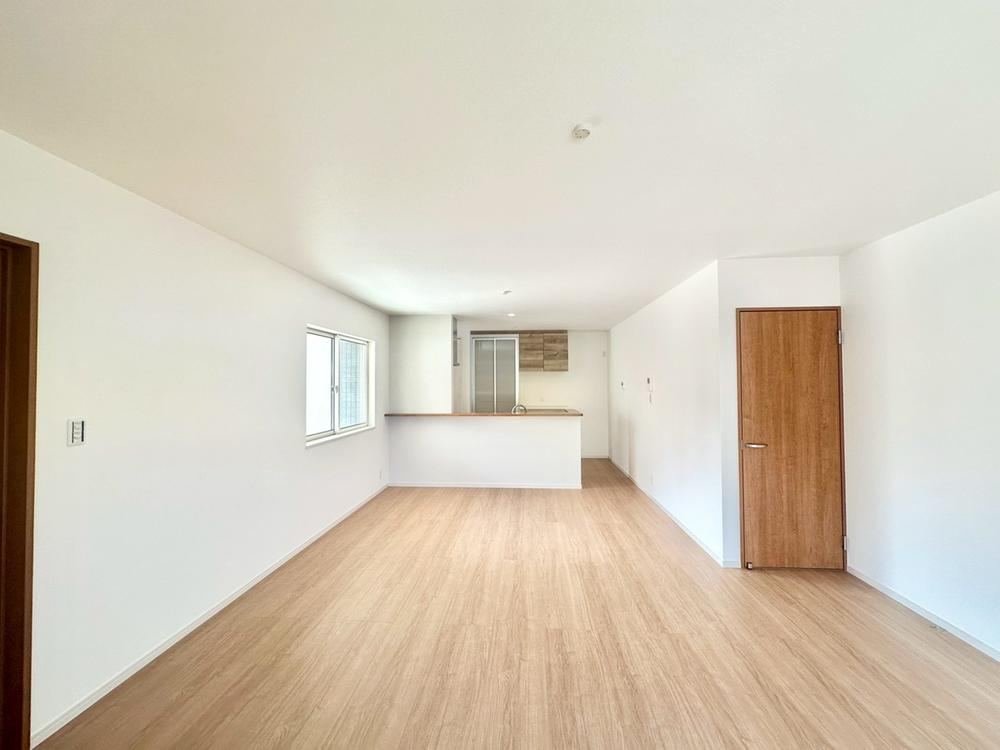 3LDK+S house in Asaminami Ward, Hiroshima - Photo 1