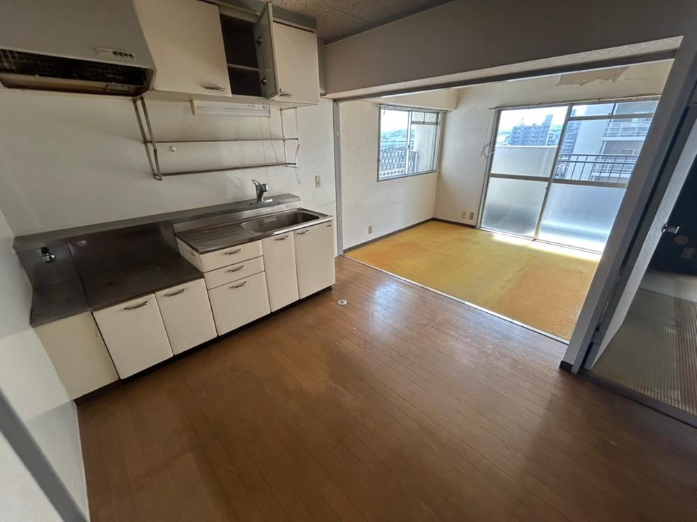 4DK apartment in Yahatahigashi Ward, Kitakyushu, Fukuoka - Photo 1