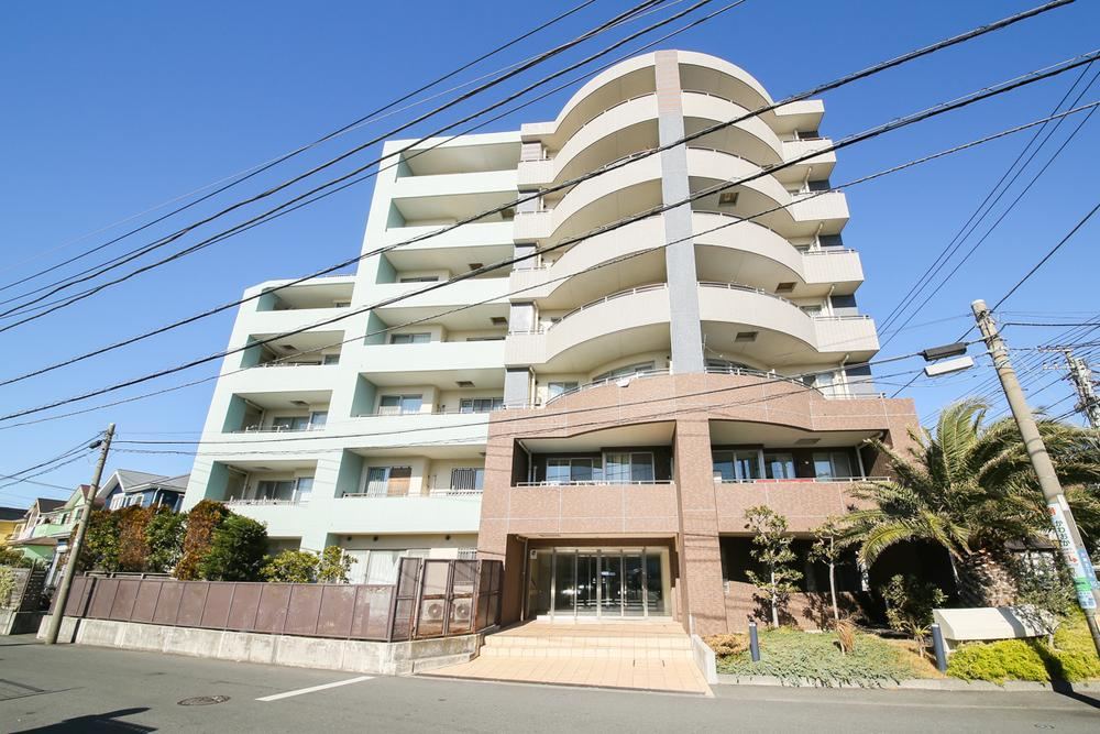 2LDK+S apartment in Fujisawa, Kanagawa - Photo 1