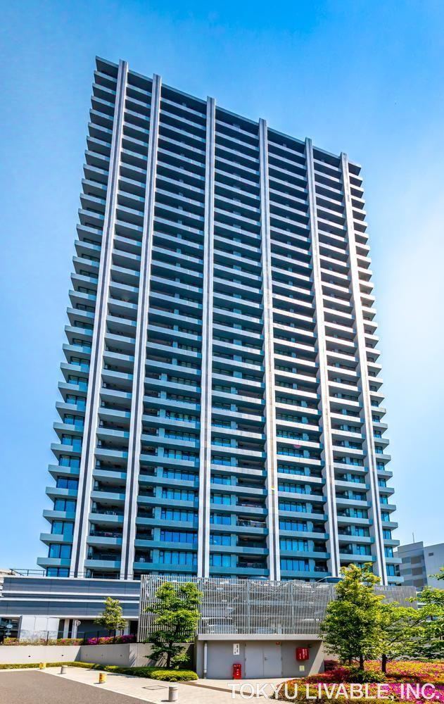 2LDK apartment in Toshima Ward, Tokyo - Photo 1