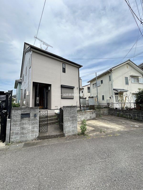 3LDK+S house in Tsukubamirai, Ibaraki - Photo 1