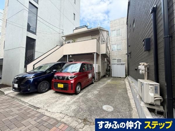 4LDK+S house in Shibuya Ward, Tokyo - Photo 1
