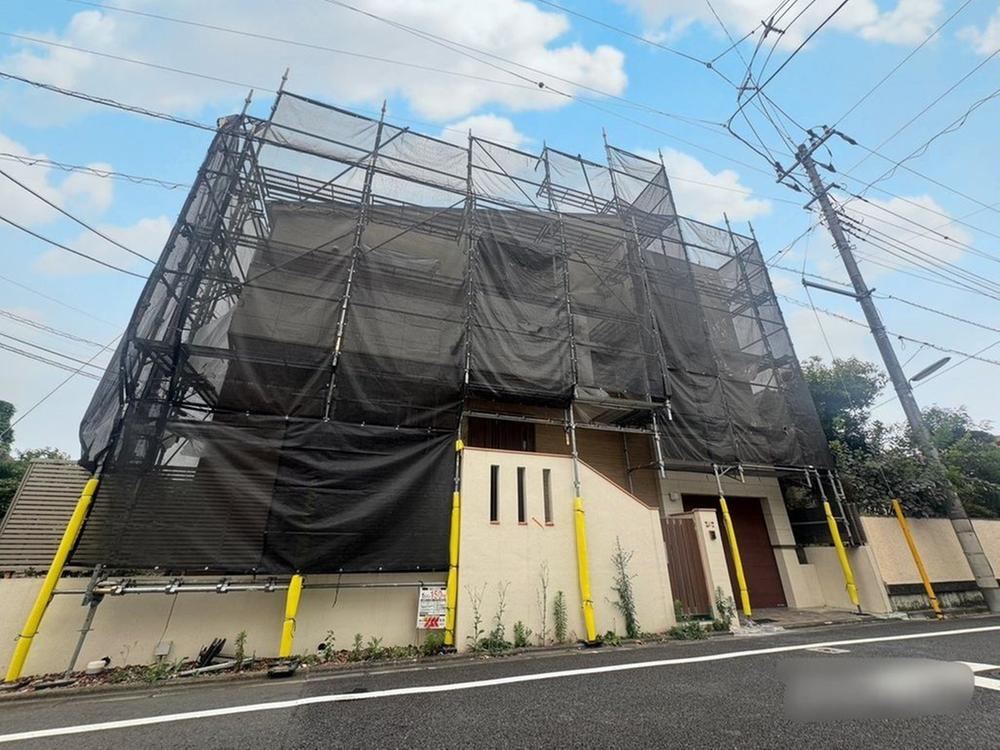 3LDK house in Setagaya Ward, Tokyo - Photo 1