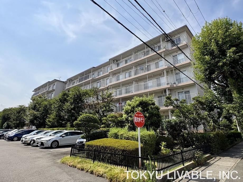 2LDK apartment in Mino, Osaka - Photo 1