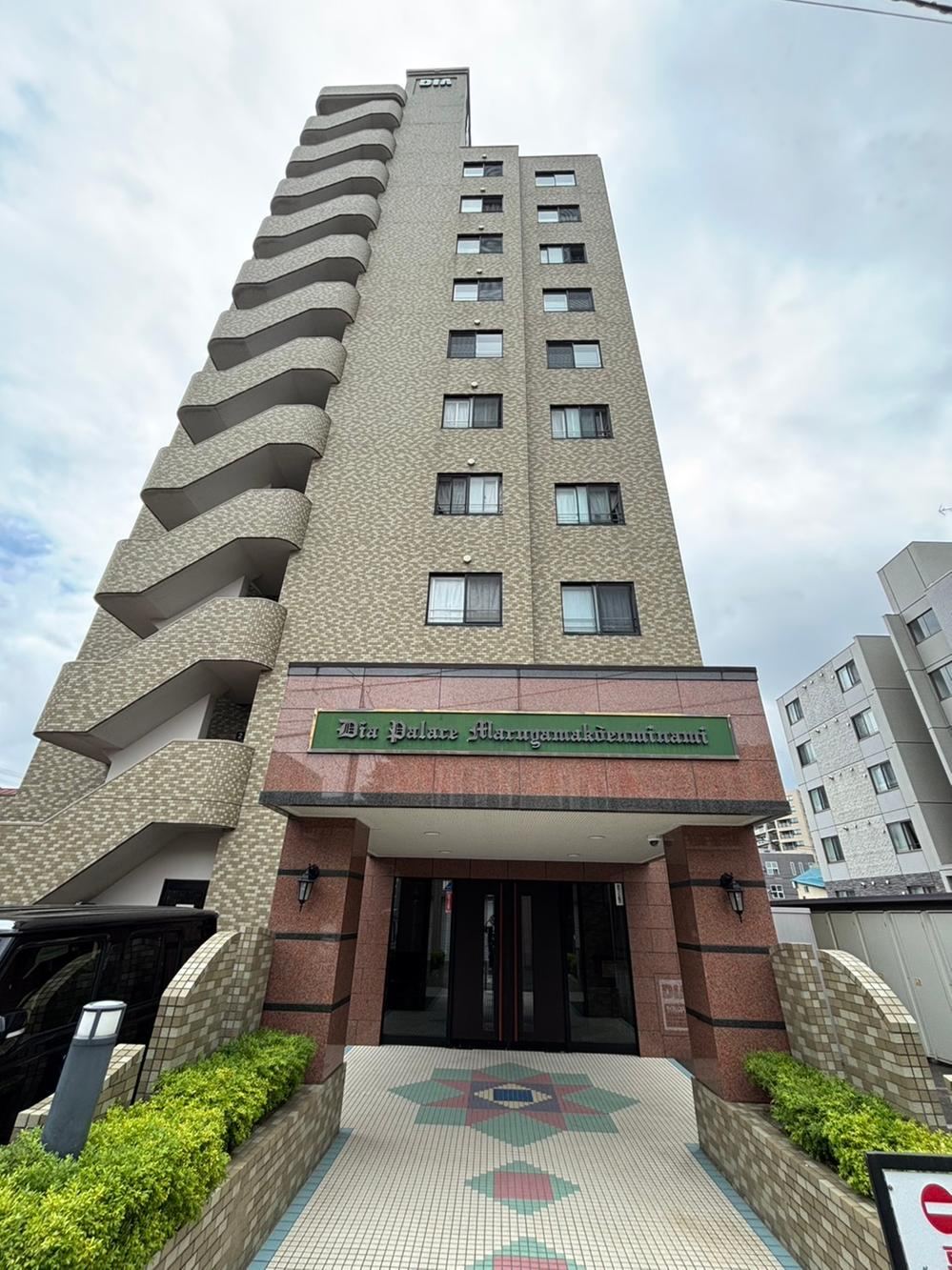 3LDK apartment in Chuo Ward, Sapporo, Hokkaido - Photo 1