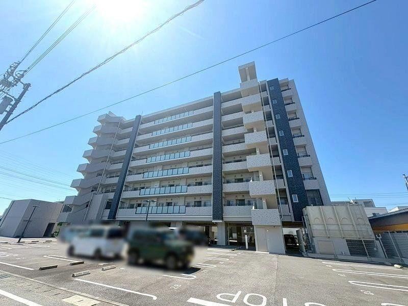 3LDK apartment in Kochi, Kochi - Photo 1