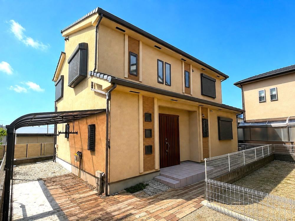 4LDK+S house in Neyagawa, Osaka - Photo 1