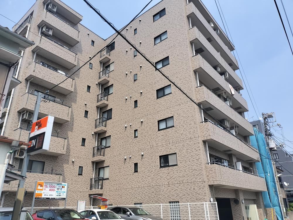 2LDK apartment in Kanagawa Ward, Yokohama, Kanagawa - Photo 1