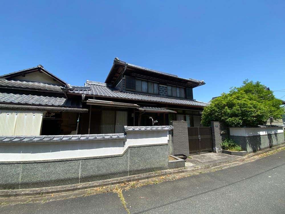 9DK house in Akaiwa, Okayama - Photo 1