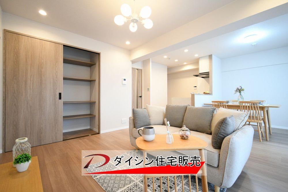 2LDK apartment in Naka Ward, Hiroshima - Photo 1