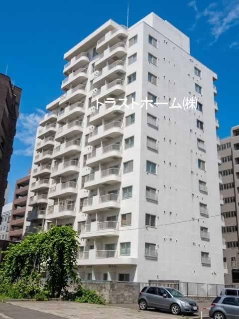 1LDK apartment in Chuo Ward, Sapporo, Hokkaido - Photo 1