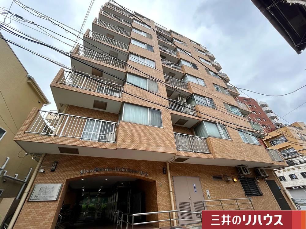 3LDK apartment in Arakawa Ward, Tokyo - Photo 1