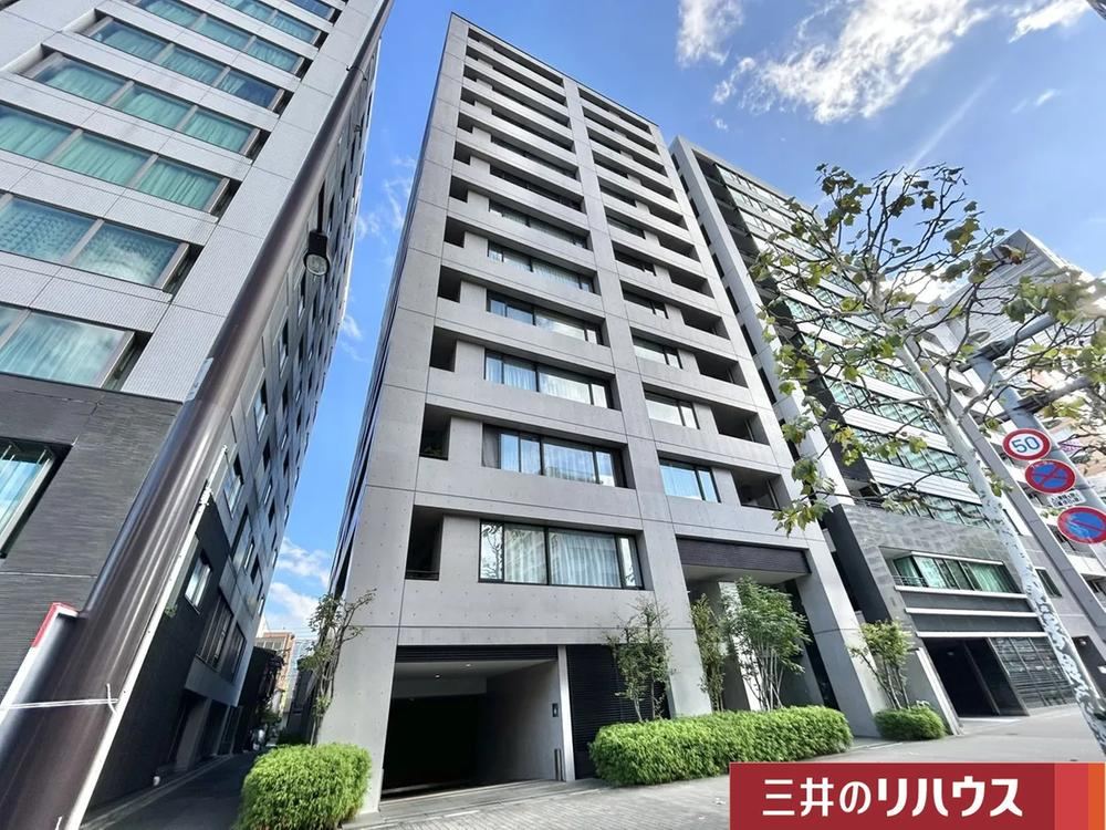 2LDK apartment in Chuo Ward, Tokyo - Photo 1