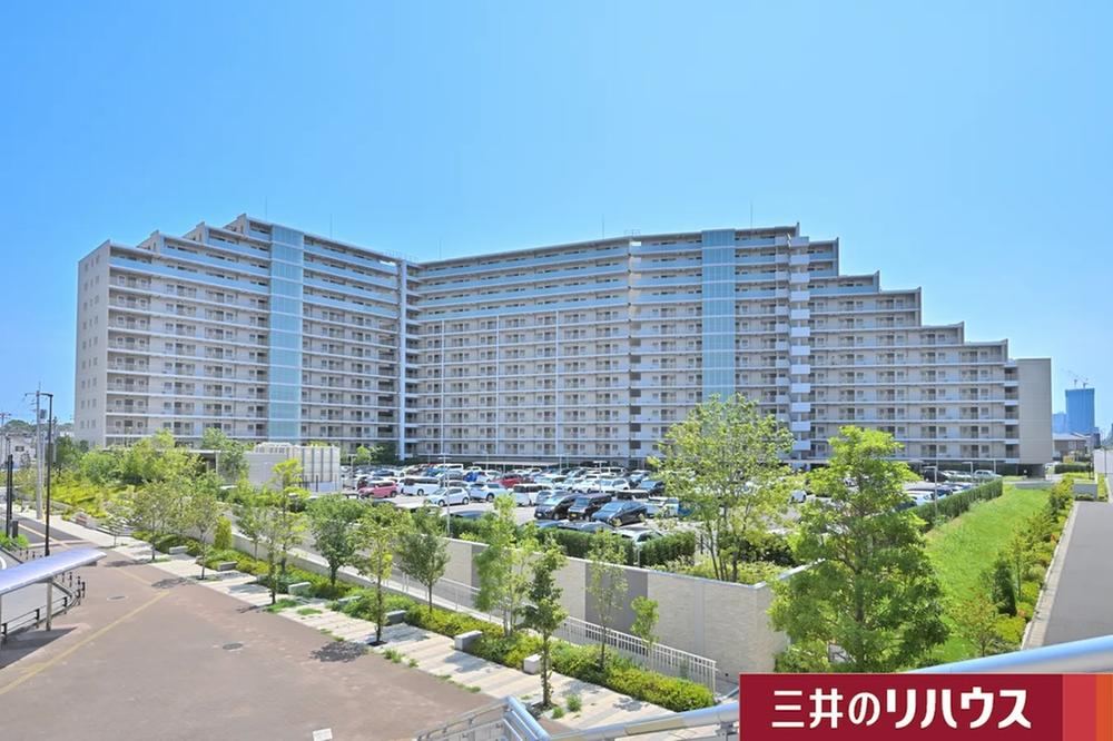 3LDK apartment in Kashiwa, Chiba - Photo 1