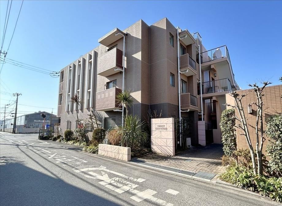 3LDK apartment in Yamato, Kanagawa - Photo 1