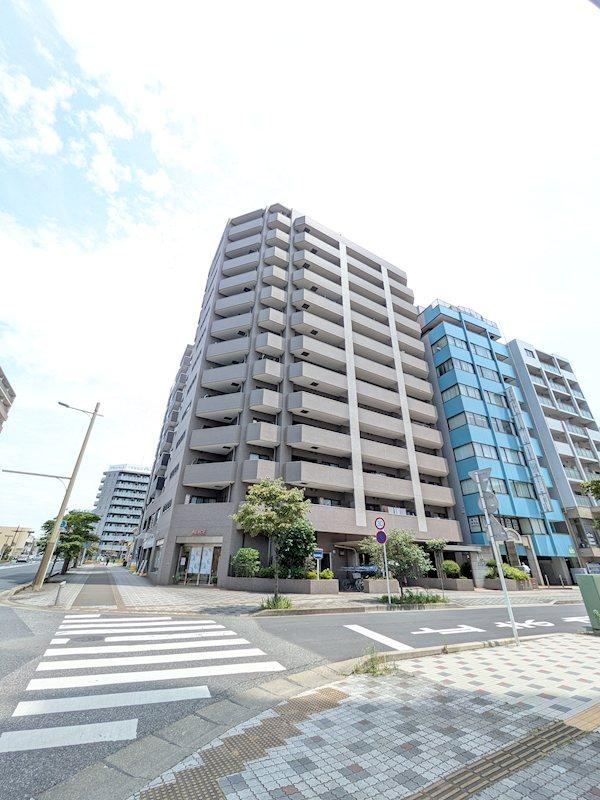 3DK apartment in Chuo Ward, Chiba - Photo 1