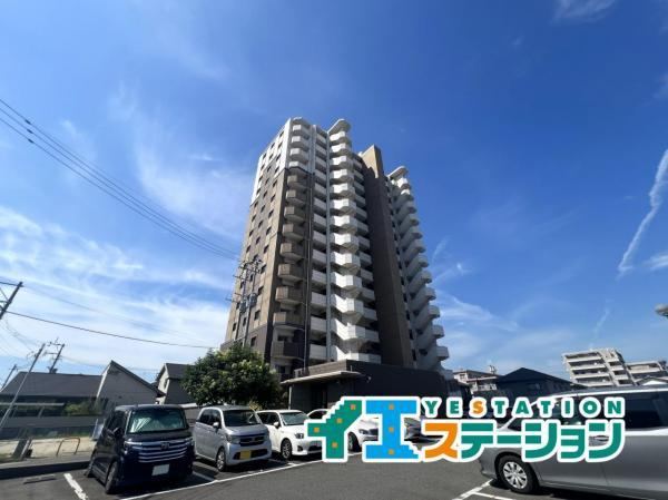 2LDK+S apartment in Oita, Oita - Photo 1
