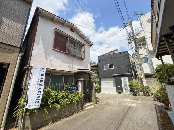 5DK house in Fujiidera, Osaka - Photo 1