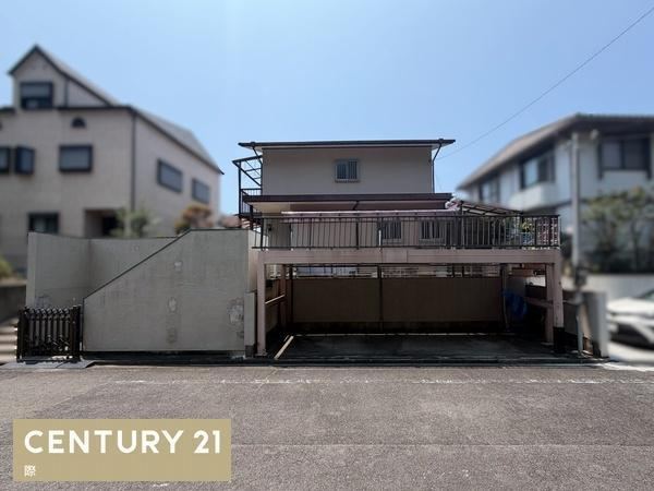 6LDK house in Misaki, Sennan District, Osaka - Photo 1