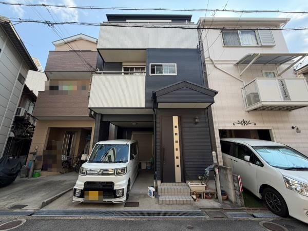4LDK house in Neyagawa, Osaka - Photo 1