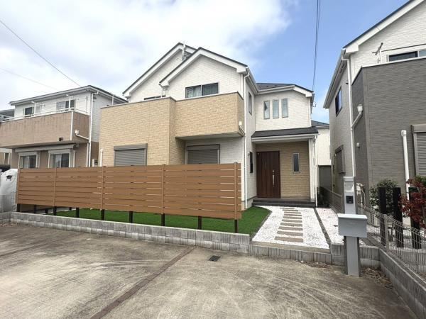 4LDK house in Ami, Inashiki District, Ibaraki - Photo 1
