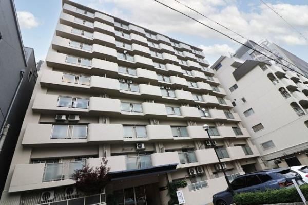 2LDK apartment in Nishi Ward, Osaka - Photo 1