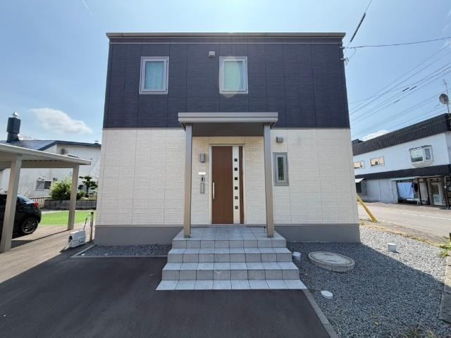 3LDK house in Asahikawa, Hokkaido - Photo 1