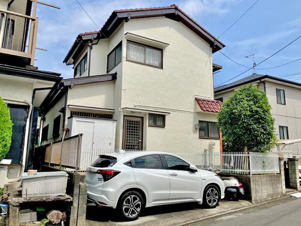 4DK house in Fujisawa, Kanagawa - Photo 1