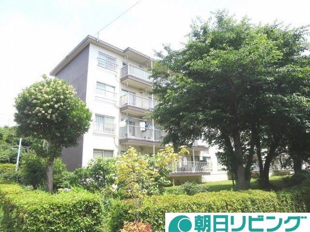 3DK apartment in Midori Ward, Yokohama, Kanagawa - Photo 1