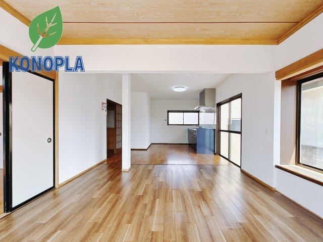6LDK house in Ota, Gunma - Photo 1