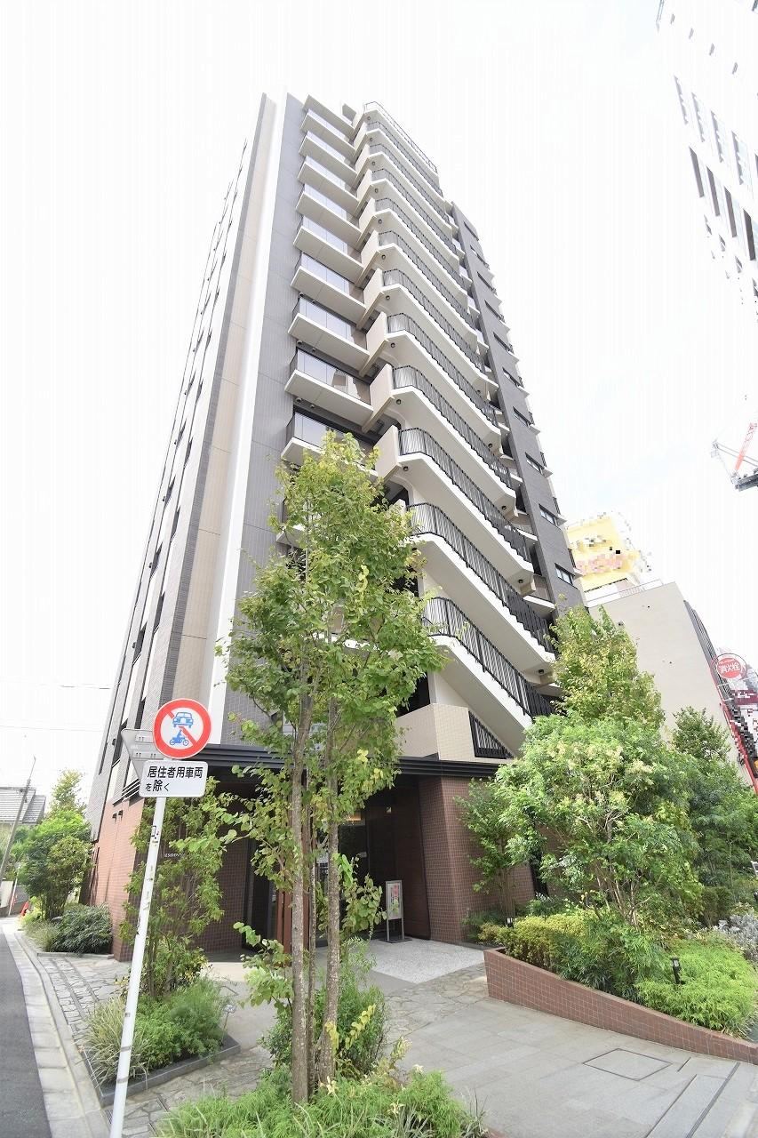 3LDK apartment in Nakano Ward, Tokyo - Photo 1