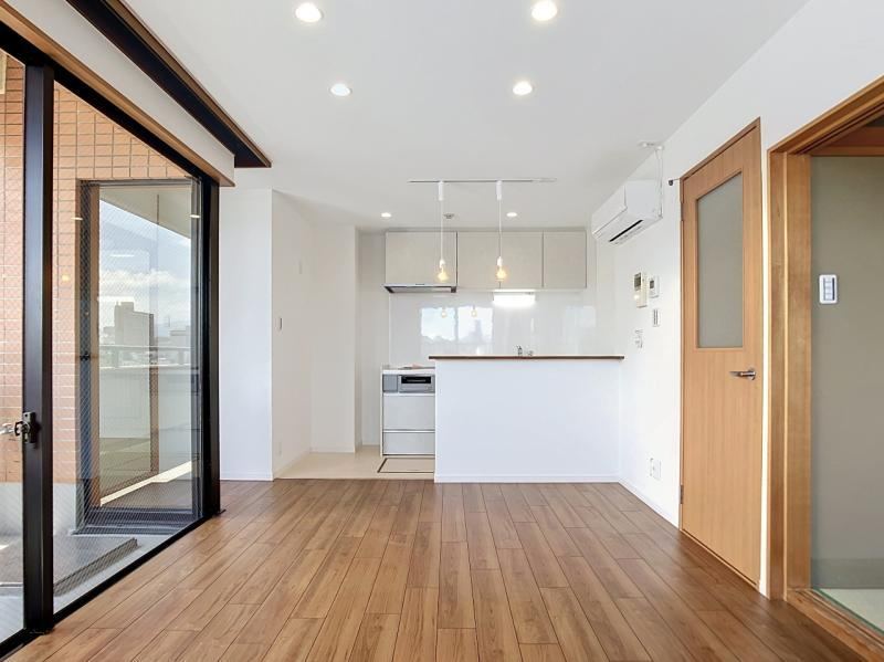 3LDK apartment in Kanazawa, Ishikawa - Photo 1