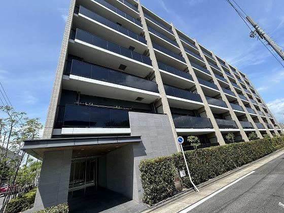 3LDK apartment in Higashi Ward, Nagoya, Aichi - Photo 1