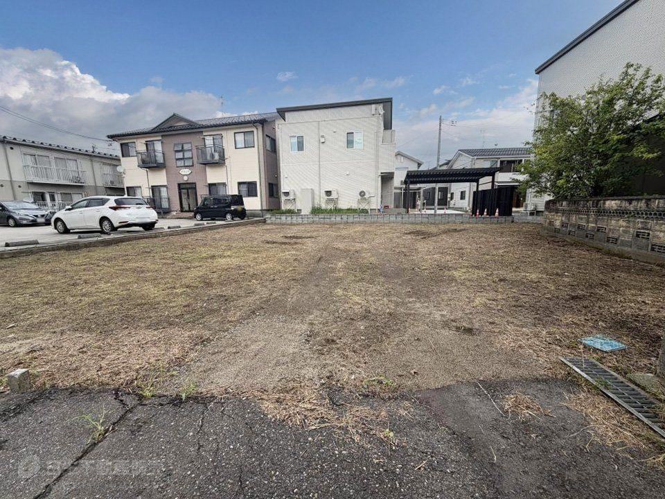 248 m² land in Higashi Ward, Niigata - Photo 1