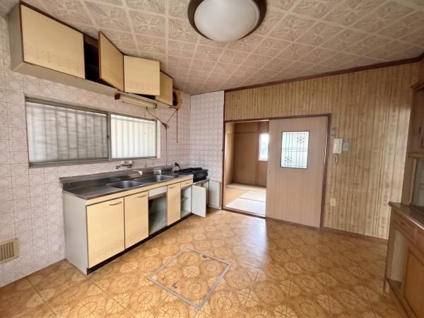5DK house in Nara, Nara - Photo 1