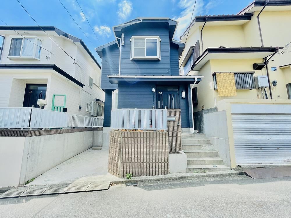 3LDK house in Ayase, Kanagawa - Photo 1