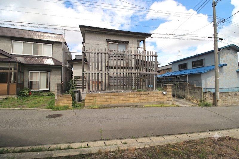 175 m² land in Aomori, Aomori - Photo 1